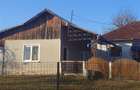 Casă cu 4 camere cu Teren 4977 Mp în Central - 8