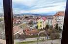 Apartament frumos si spatios de inchiriat - 5