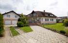 Casă individuală cu 4 camere cu Teren 1119 Mp în Florilor - 2