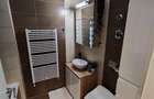 Apartament cu 3 camere decomandat în Tractorul - 5