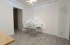 Apartament cu 4 camere decomandat în Vasile Aaron - 4