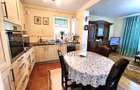 Apartament 3 camere, la curte, zona Valea Borcutului! - 1
