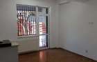 Proprietar, Inchiriez, Apt 2 camere, Parter, 63 mp + curte 200mp - 7