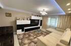 Apartament cu 3 camere decomandat în Central - 1