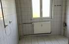 Vânzare apartament 3 camere decomandat - 2