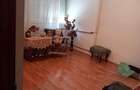 Apartament cu 3 camere decomandat în Titan - 1