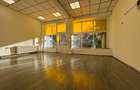 Spațiu comercial, de 70 mp, în Triaj - 2
