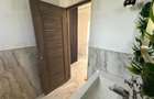 Casă cu 5 camere cu Teren 310 Mp în Berceni - 12