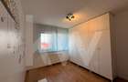 Apartament cu 3 camere decomandat în Vasile Aaron - 6