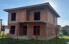 Casa de vanzare P+1 la rosu! - 1