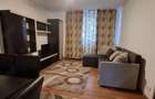 Apartament cu 3 camere semidecomandat în Central - 2