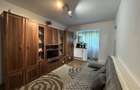 Apartament cu 3 camere semidecomandat în P-ța Doina - 2