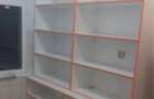 Vand inchiriez spatiu comercial in Helegiu centru. - 2