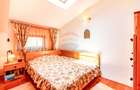 Casă individuală cu 7 camere cu Teren 4694 Mp în Brebu Megieșesc - 10