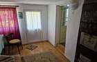 Casă cu 5 camere cu Teren 10426 Mp în Est - 10