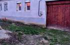 De vinzare casa renovata recent - 2