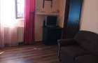 Proprietar,inchiriez apartament cu doua camere , semidecomandat - 3