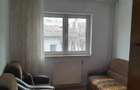 Inchiriez apartament 3 camere - 1