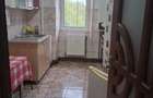 Apartament 3 camere de vanzare