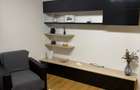 inchiriez apartament 2 camere zona centrala