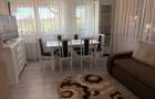 Apartament 3 cam + 10 ari teren ( curte+ livada)