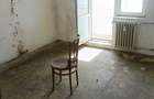Apartament 2 camere-1 minut de mers pana la metrou  1 decembrie
