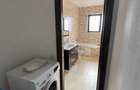 Apartament cu 2 camere decomandat în 1 Decembrie