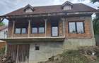 Casă cu Teren 430 Mp în Măgura - 3