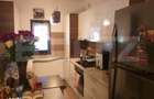 Apartament la Casa, 3 camere, parter + terasa si gradina , intrare Gi - 14