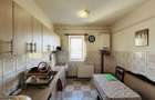 Apartament de vanzare in ?ura Mica 2 camere, decomandat, etaj 1, - 12
