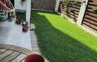 Vand apartament in casa insiruita - 1