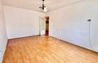 Apartament 3 camere decomandat de vânzare, 64 mp, centrală proprie