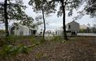 VILA / CORBEANCA / LAGUNA ALBASTRA / LANGA PADURE - 12