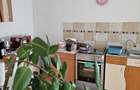 Vind ap 4 camere, modif. In3 cu o bucatarie mare, hol .7 m.2 bai, - 4