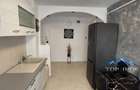 2 camere cu bucatarie mare, ETAJUL 2 , mobilat, zona Bicaz - 2