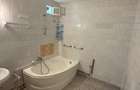 Casa de Vanzare cu 4 camere in zona Bucuresti-noi sec.1 - 7