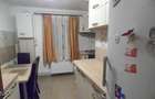 Apartament 3 camere decomandat,2 gr.sanitare,2 balcoane,145000 Euro