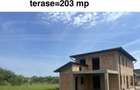 Casa noua singur in curte 160 mp P+E la rosu cu 500 mp teren Poplaca