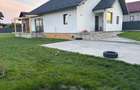 Vand casa mobilata, cu foisor, beci si mansarda amenajabila 110.000