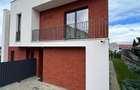 Duplex cu 4 camere cu Canalizare în Europa - 3
