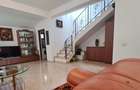 Otopeni Vanzare Vila  Duplex (4 camere )240 000eur - 3