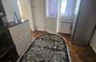 Inchiriez apartament 3 camere scoala 8 - 6