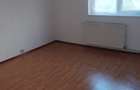 Apartament cu 4 camere decomandat în Calea București - 3