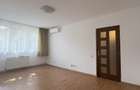 Apartament cu 3 camere decomandat în Titan - 7