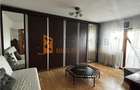Apartament cu 3 camere decomandat în Broșteni - 2