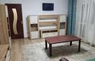 Apartament cu 3 camere decomandat în Dâmbovița - 1