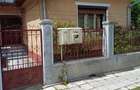Casă cu 3 camere în Central - 1