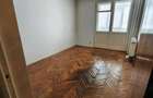 Apartament cu 3 camere semidecomandat în Lujerului - 2