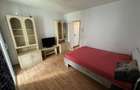 Inchiriez apartament zona centrala etaj 1 - 11