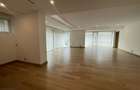 Apartament cu 3 camere în Primăverii - 11
